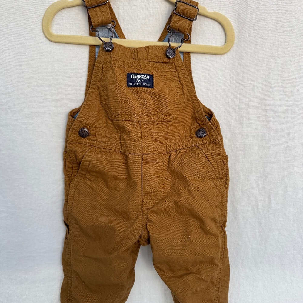 OshKosh B'Gosh – Khaki - 6 Months